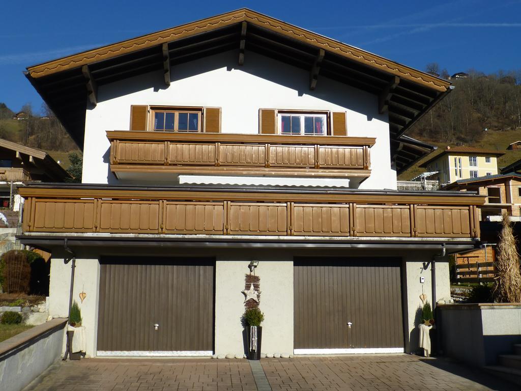 Haus Rosi Vila Uttendorf Exterior foto